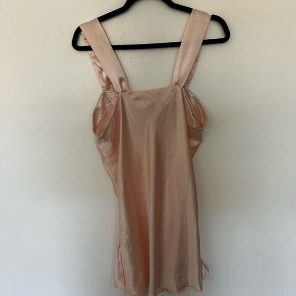 Vintage Sabrina by Mervyn’s Light Pink Satin Slip Dress Size M Wendy Lace - Picture 11 of 13